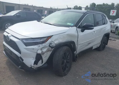 2024 Toyota Rav4 Hybrid Xse z USA, uszkodzony, nr VIN JTME6RFV8RJ057839